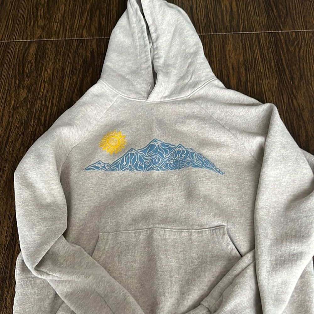 Tan Heather Mountain Nature Backs Hoodie